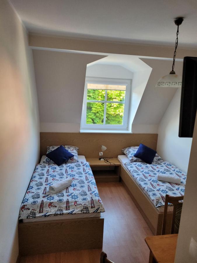 Dom Wczasowy Pod Zegarem Łeba Kamer foto