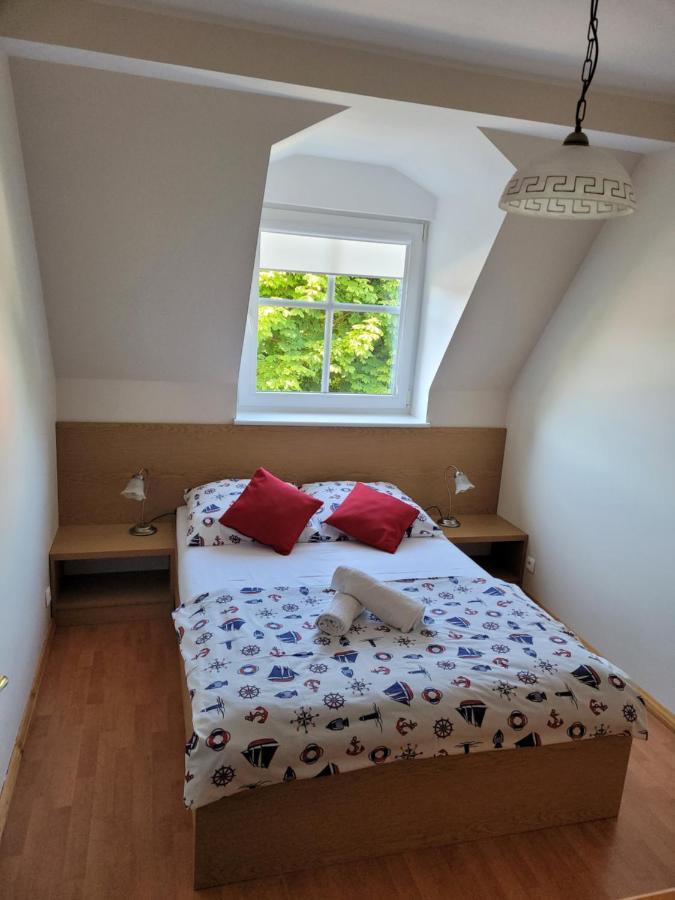 Dom Wczasowy Pod Zegarem Łeba Kamer foto